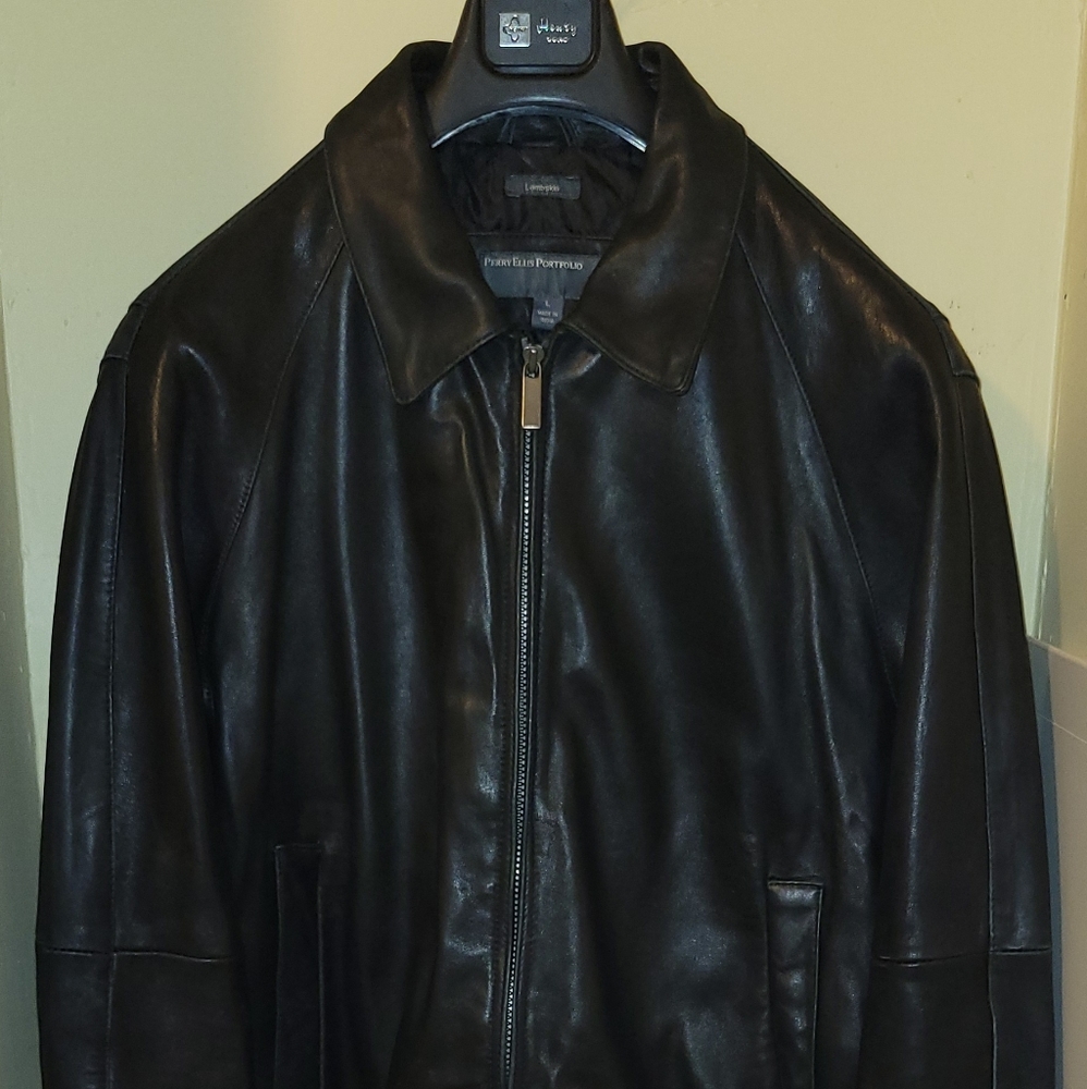 Perry Ellis Leather Jacket Men's Size Large
